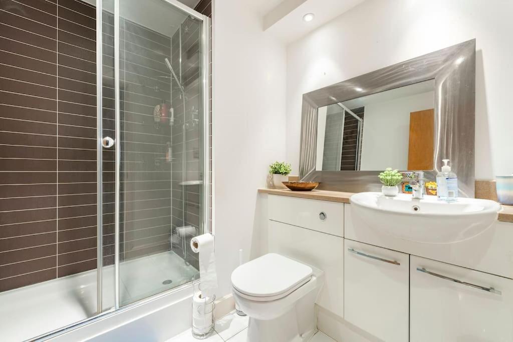 London Skylineviews 2 Bed 2 Bath Flat Near Canary Wharf, O2 & Excel Kültér fotó