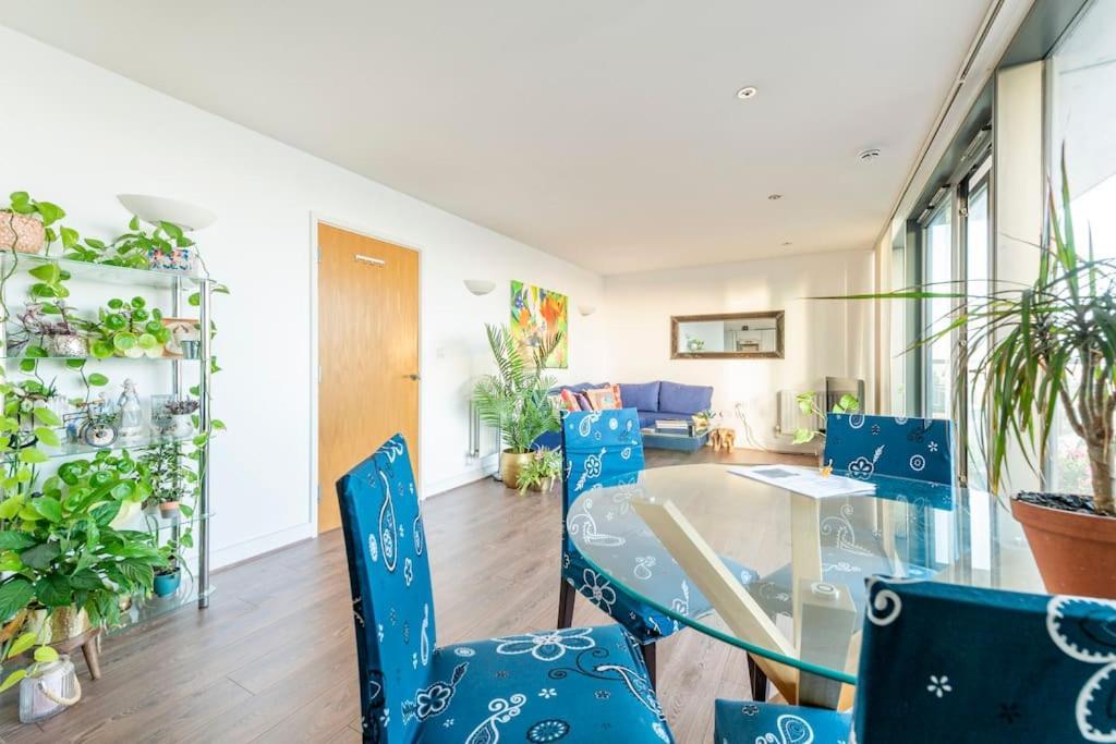 London Skylineviews 2 Bed 2 Bath Flat Near Canary Wharf, O2 & Excel Kültér fotó