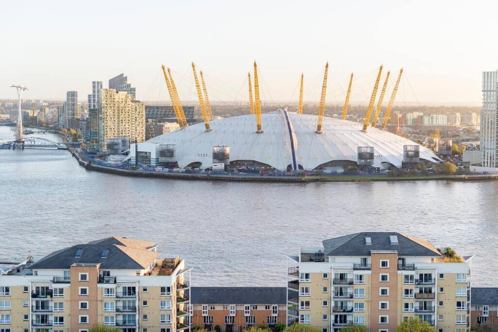 London Skylineviews 2 Bed 2 Bath Flat Near Canary Wharf, O2 & Excel Kültér fotó