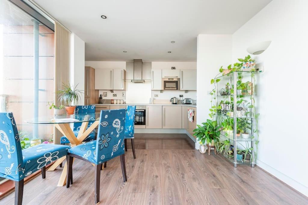 London Skylineviews 2 Bed 2 Bath Flat Near Canary Wharf, O2 & Excel Kültér fotó